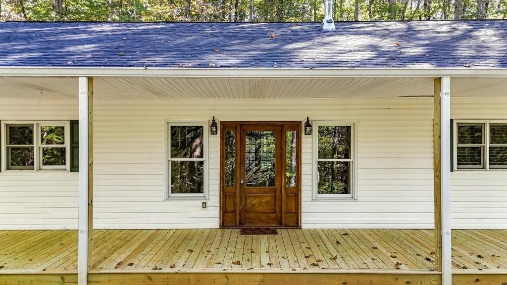 438 E Price Creek Road