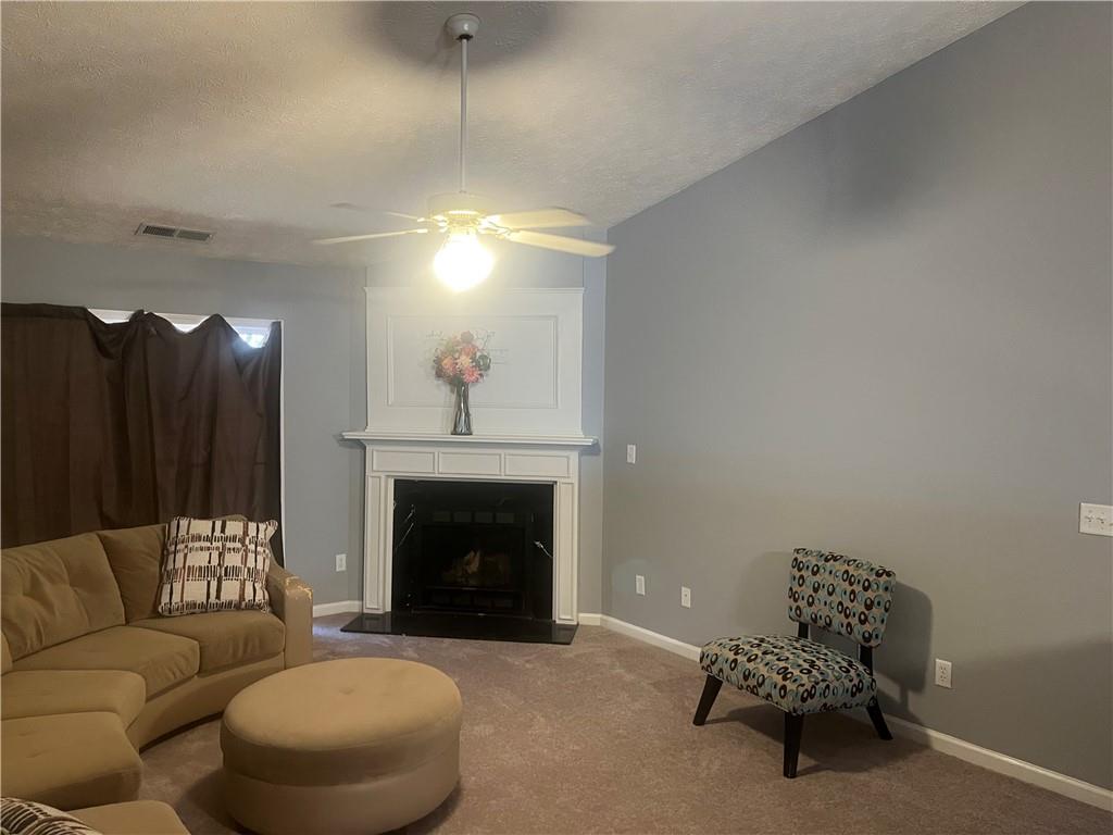 8236 Eastshore Drive, Union City, Georgia image 8
