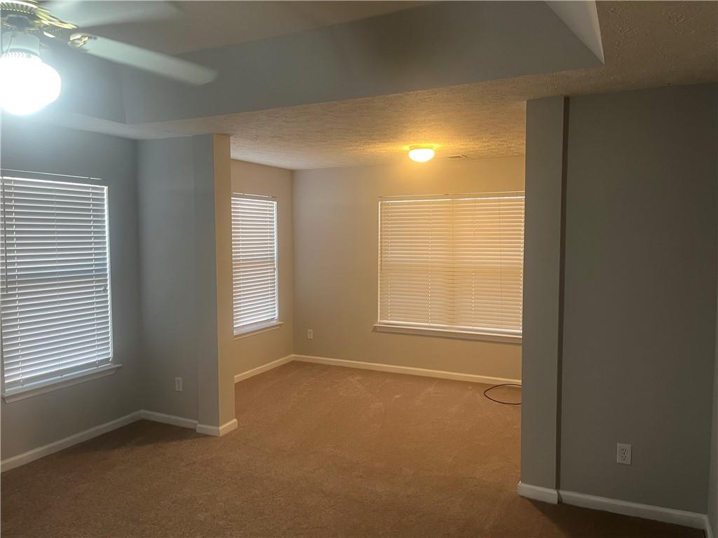 8236 Eastshore Drive, Union City, Georgia image 10