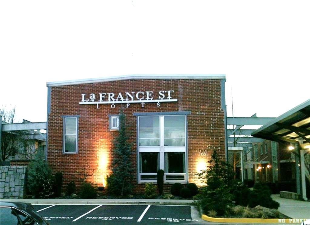 Experience a contemporary lifestyle in 2-floor industrial loft with clean, warm finishes. Great dwelling for professionals in a peaceful and quiet urban environment in the prime sought-after La France Street Lofts. Spacious 1BR/1.5BA open layout loft with 20-foot ceilings and large windows for natural light. Kitchen with all stainless-steel appliances, updated gas stove for gourmet cooking and half bath. Upper loft features a full bath with tub, shower and walk-in closet, office nook and bedroom. Rent amenities include salt water pool, clubhouse, fitness center, and community grill area. You will have (2) dedicated parking spots within the key controlled gated residence. Unit includes a suspended bike carrier, partition for the day-room on the first floor, exposed brick, washer and dryer included, and Container Store Elfa shelving within the kitchen pantry. Tenant will be responsible for paying a non-refundable pet fee along with monthly pet rent. No aggressive dog breeds.
As a resident, you will experience the well-maintained landscaping and outdoor fountains creating a zen environment amidst a well-manicured landscape throughout the property. Within minutes to I-20/I-85/I-75 and nestled between Candler Park, Lake Claire, Edgewood, Inman Park, and Little 5 Points. Urban living to include a quick stroll to green space/tennis courts/basketball in Candler Park, short access to the Path and Beltline, a 5 minute walk to the Edgewood Marta station, walking distance to several Yoga studios/cafes/dining options, a short distance to Emory, near the MLK Museum and Carter Library, close to many gyms such as the Decatur and East Lake YMCAs, Core Body Decatur, CrossFit, and only a few miles to the Edgewood Retail District.