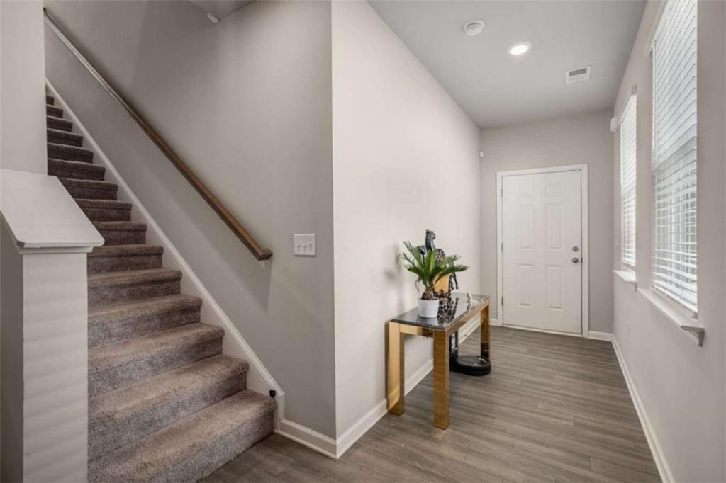 458 Burgundy Terrace