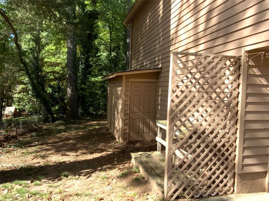 4865 Surrey Drive, Roswell, Georgia image 35