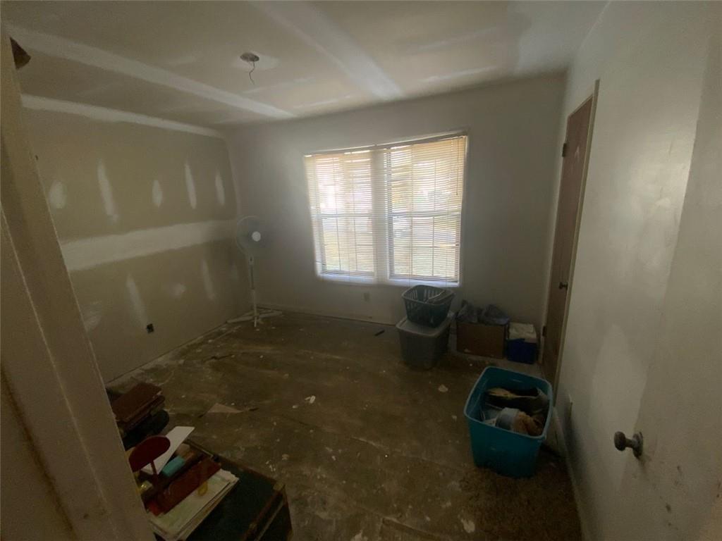 4865 Surrey Drive, Roswell, Georgia image 20