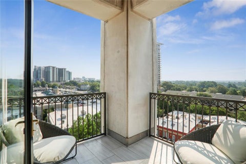 Condo For Sale - 2828 Peachtree Road #1002<br/> Fulton County, Atlanta, GA 30305