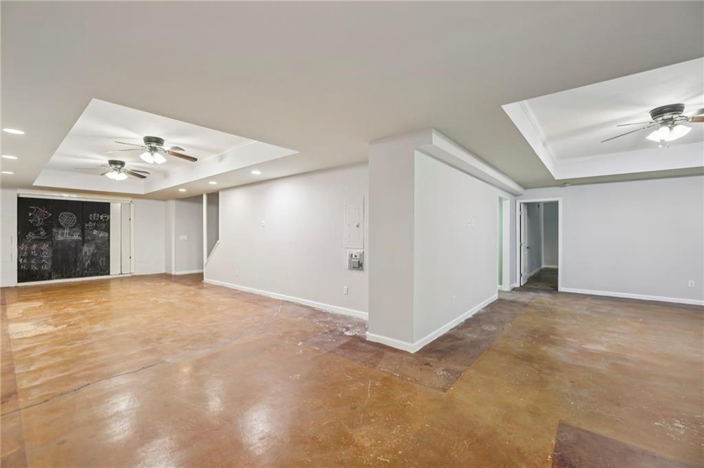 Ashford Manor - Residential