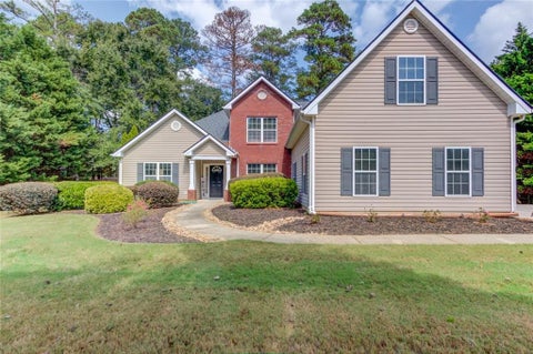 Homes For Sale - 775 Winding Grove Lane<br/> Loganville, GA 30052