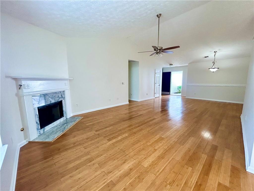 1137 Yellow River Drive