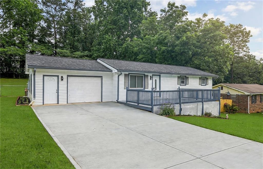 3313 Stoneybrook Drive