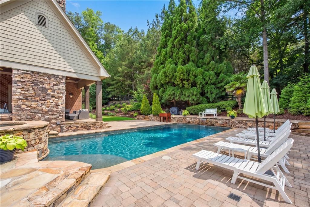 13942 Tree Loft Road