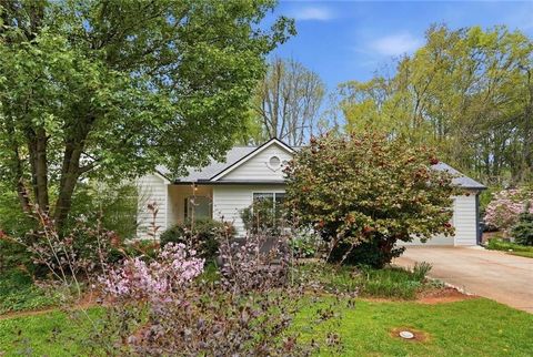 Photo of 6630 Brittney Lane, Cumming, GA 30040 (MLS # 7749031)