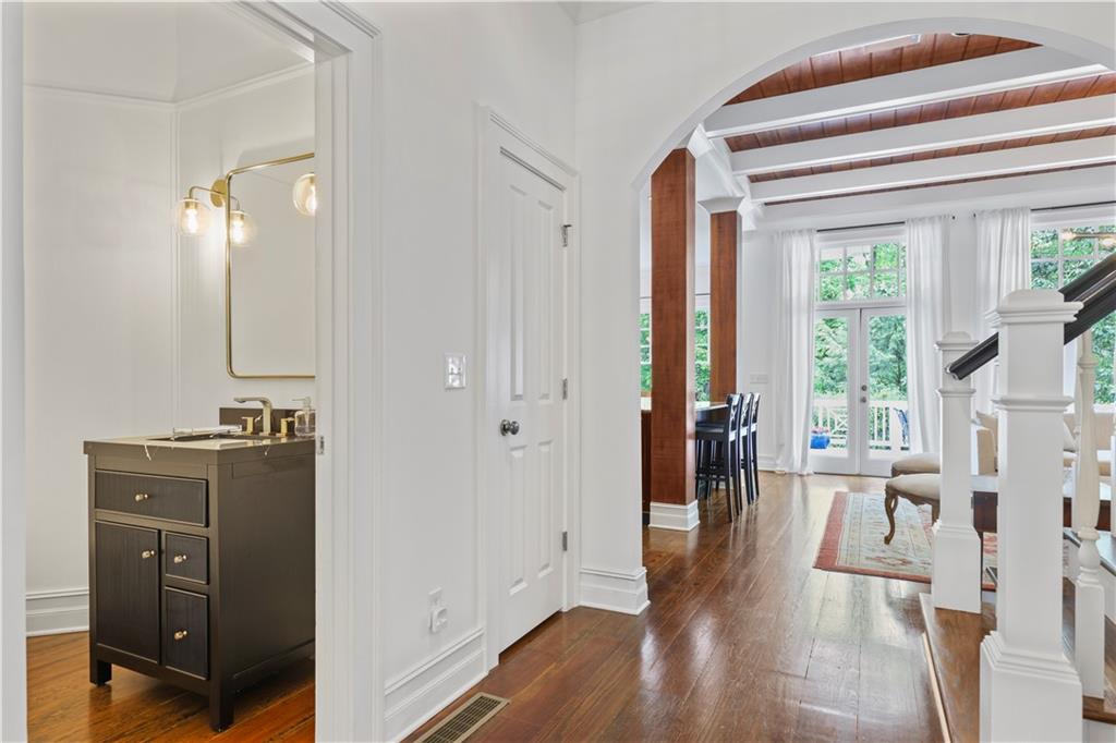 4356 N Buckhead Drive, Atlanta, Georgia image 10