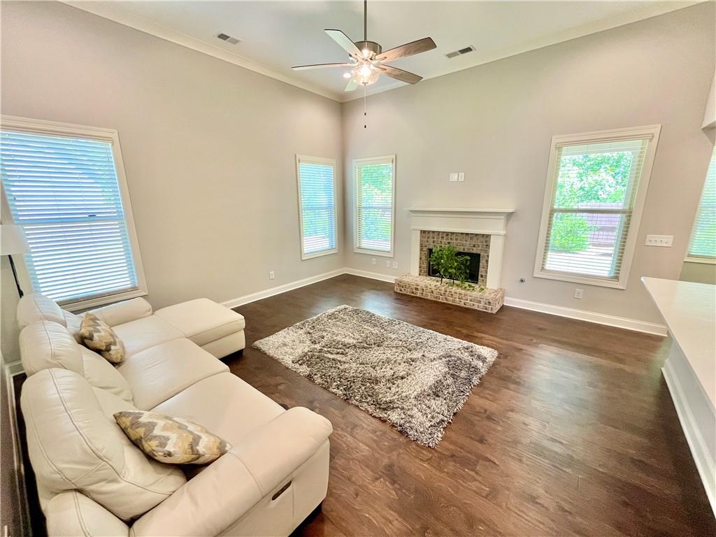 3165 Blackshear Drive