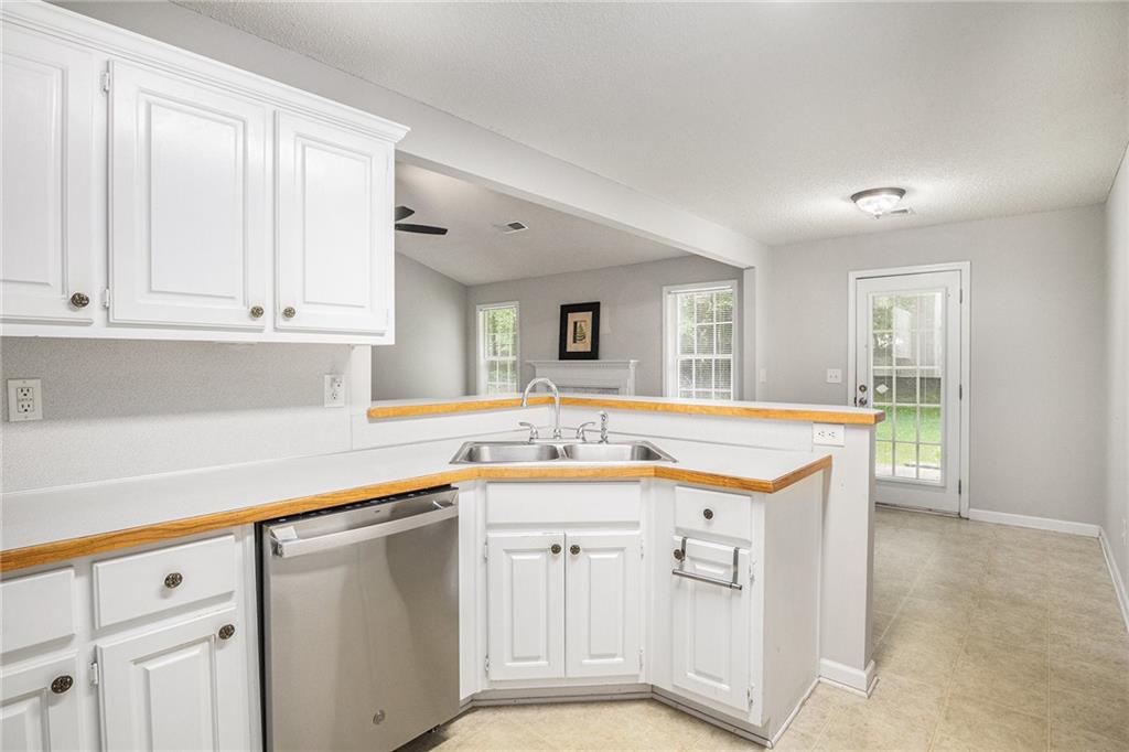 1630 White Oak Drive, Winder, Georgia image 13