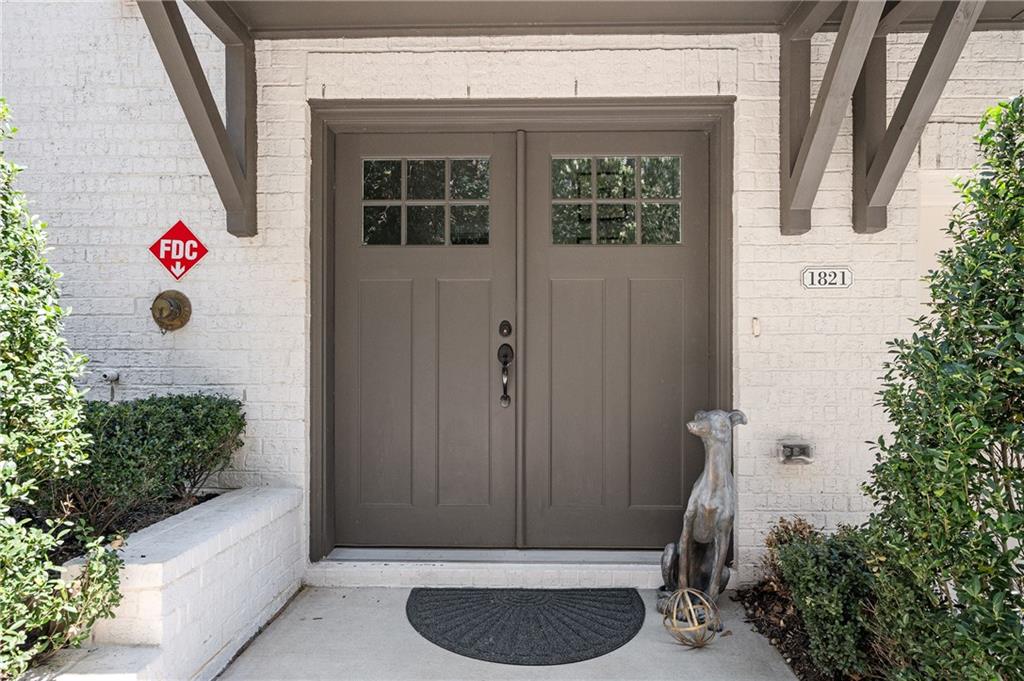 1821 Huntington Hills Lane, Atlanta, Georgia image 3