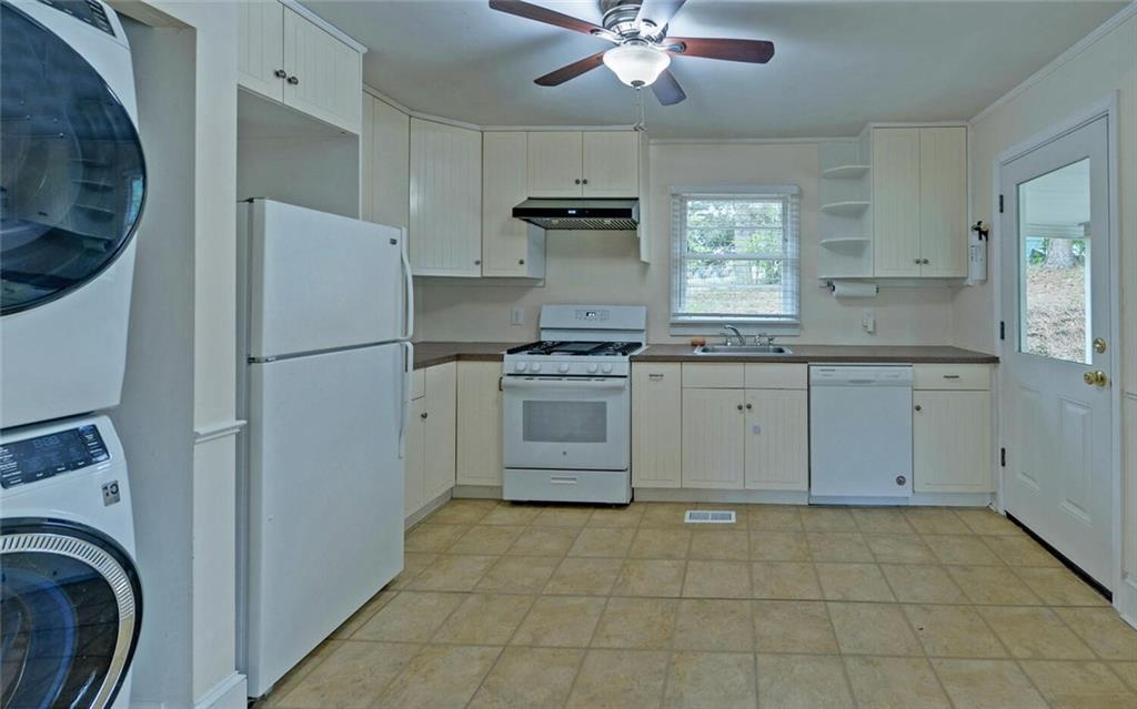 410 Christopher Drive, Gainesville, Georgia image 11