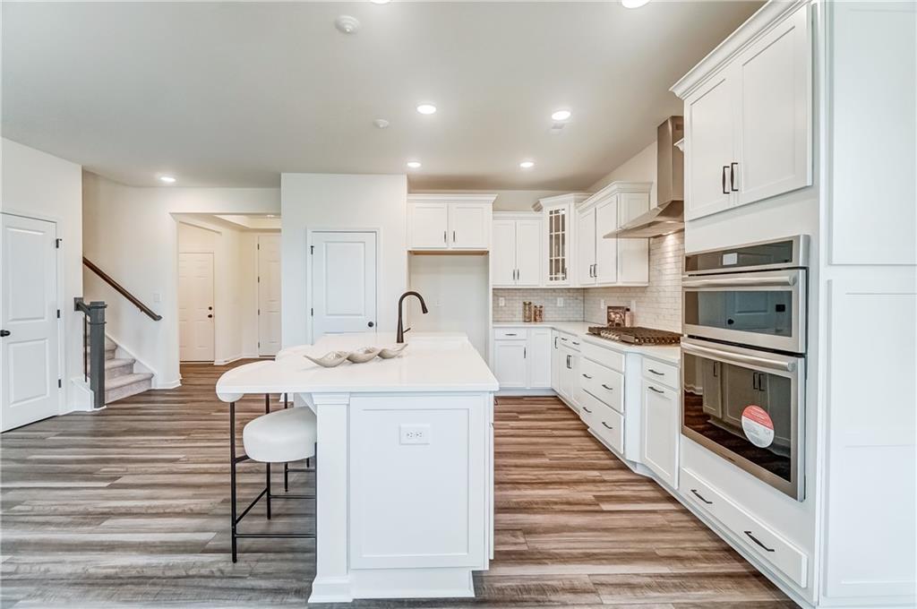 7028 Manchester Drive, Flowery Branch, Georgia image 14