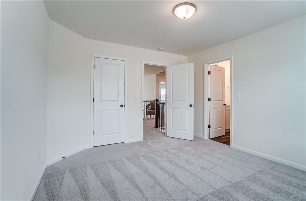 7028 Manchester Drive, Flowery Branch, Georgia image 22
