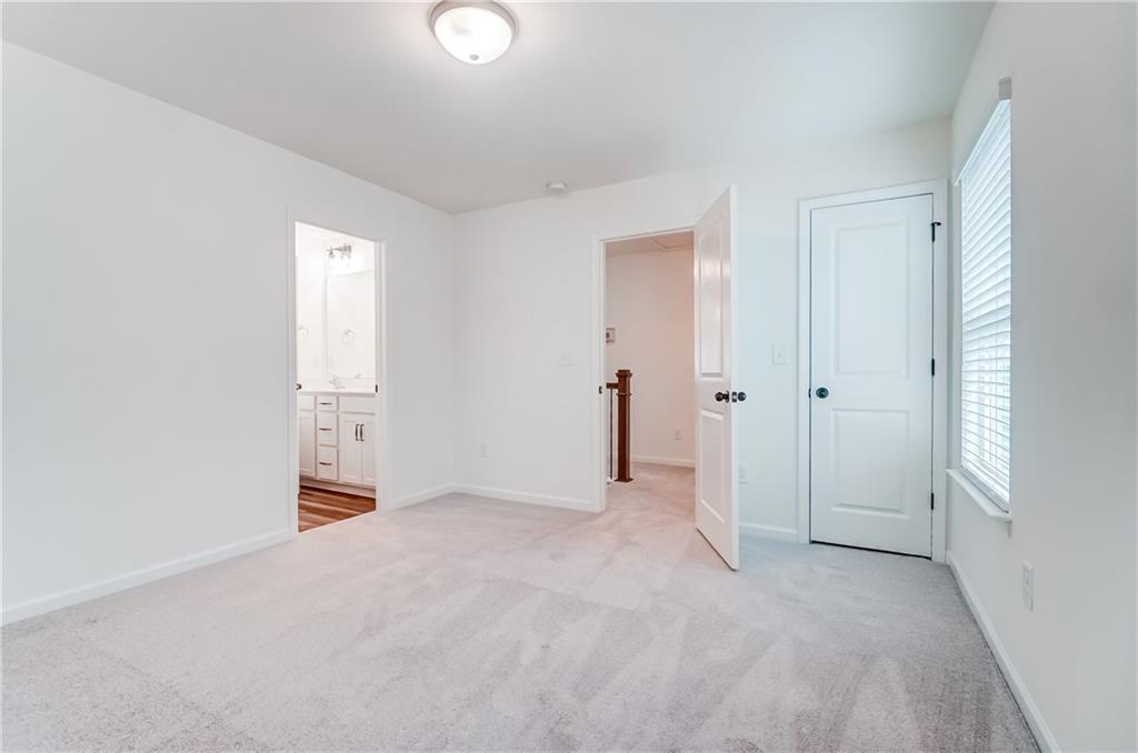 7028 Manchester Drive, Flowery Branch, Georgia image 23