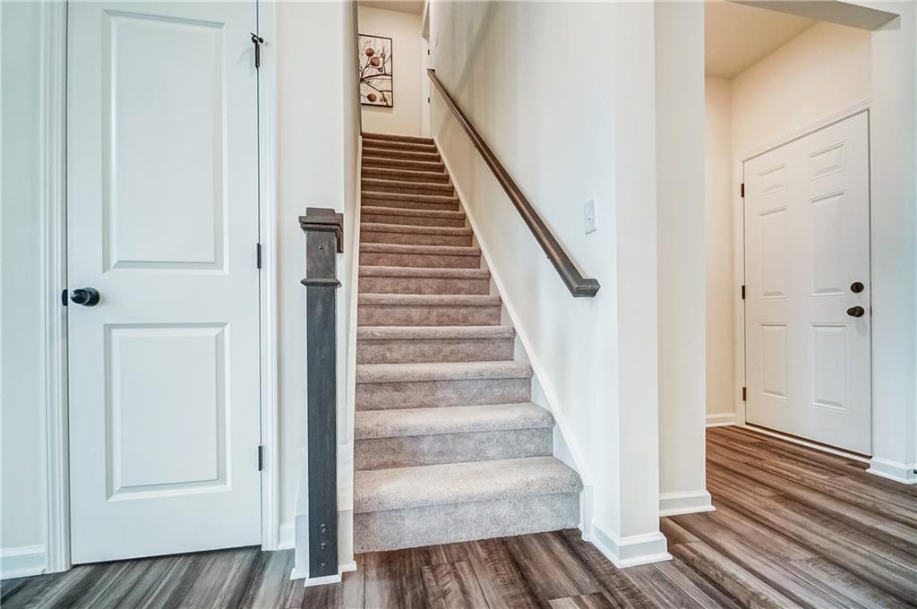 7028 Manchester Drive, Flowery Branch, Georgia image 39