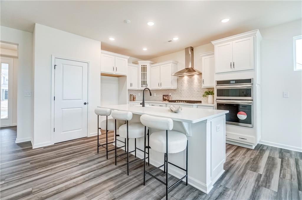 7028 Manchester Drive, Flowery Branch, Georgia image 13