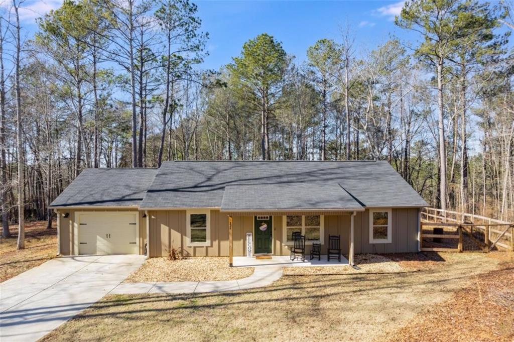 132 Pinnacle Way, Carrollton, Georgia image 1