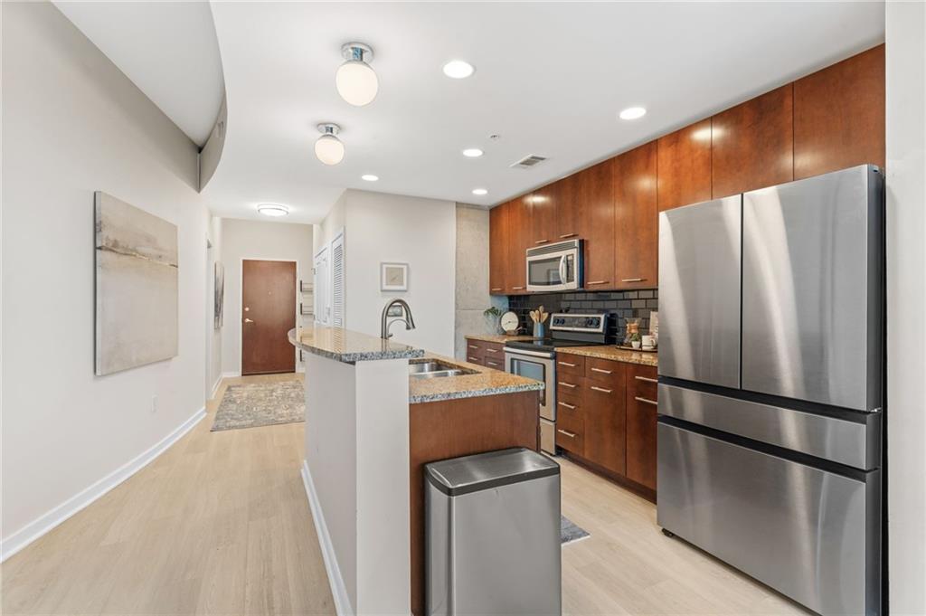 3300 Windy Ridge Parkway SE 809