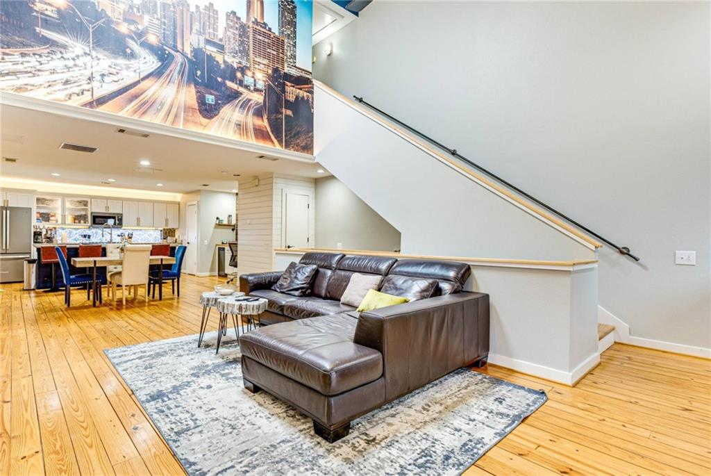 920 Memorial Drive SE 35