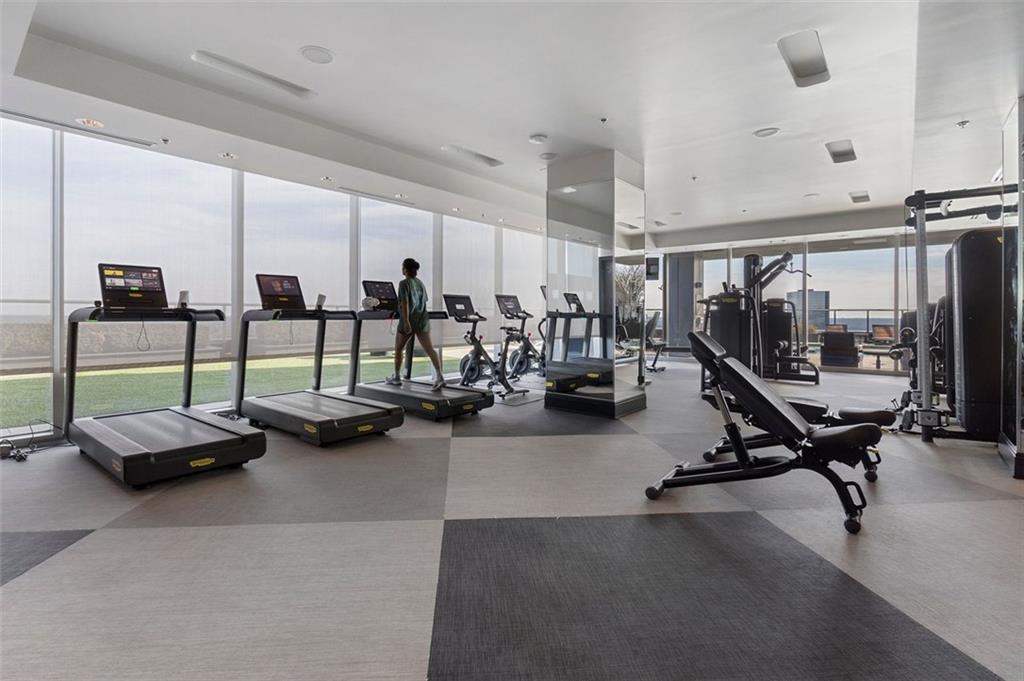 Ritz Carlton Residences - Residential