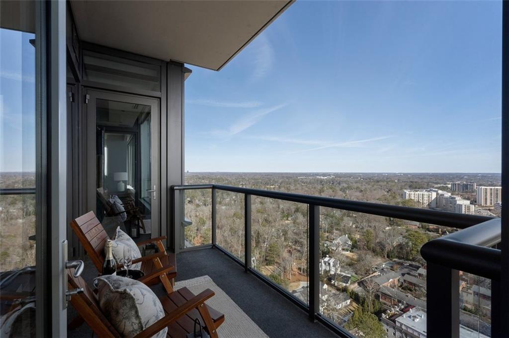 Ritz Carlton Residences - Residential