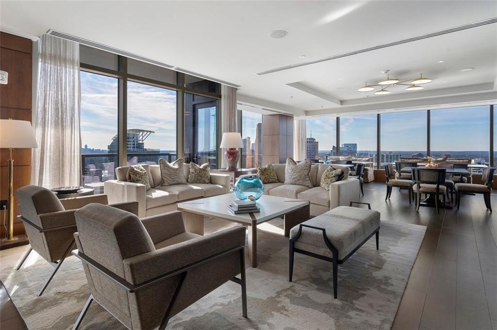 Ritz Carlton Residences - Residential