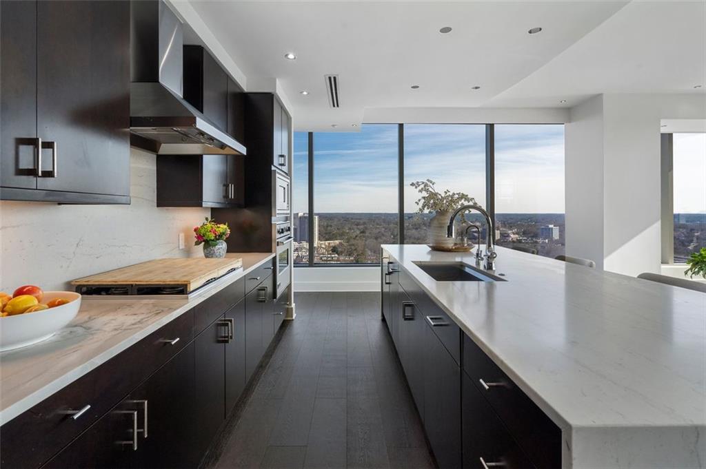 Ritz Carlton Residences - Residential
