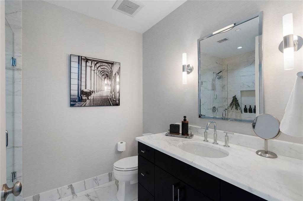 Ritz Carlton Residences - Residential