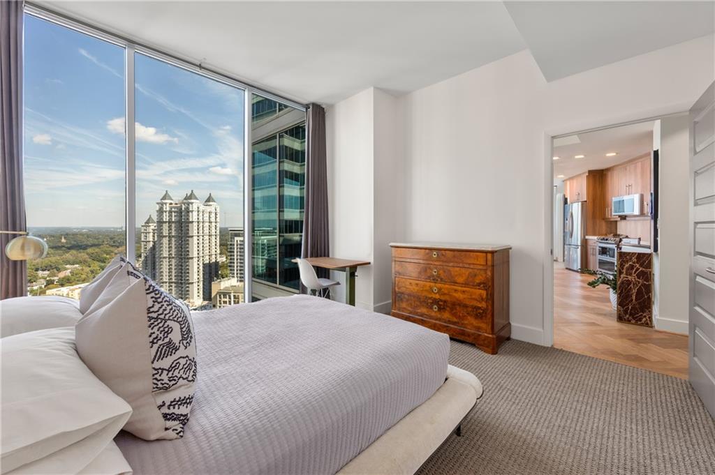 1010 Midtown - Residential