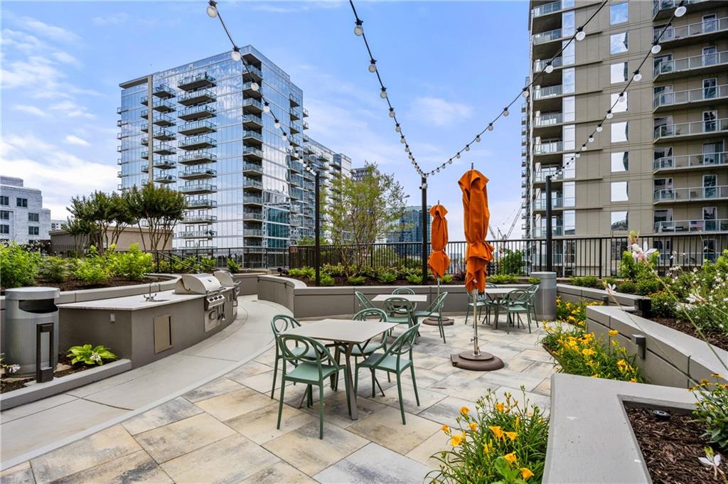 1010 Midtown - Residential