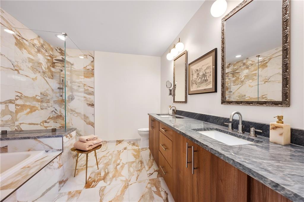 1010 Midtown - Residential