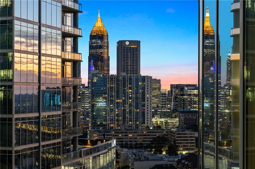 1010 Midtown - Residential