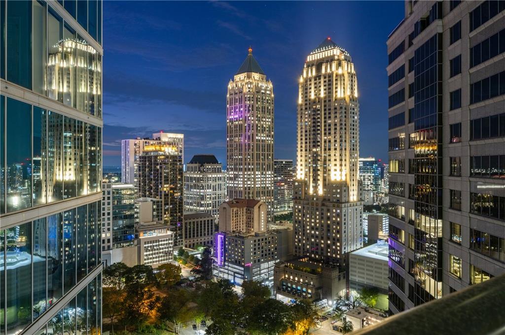 1010 Midtown - Residential
