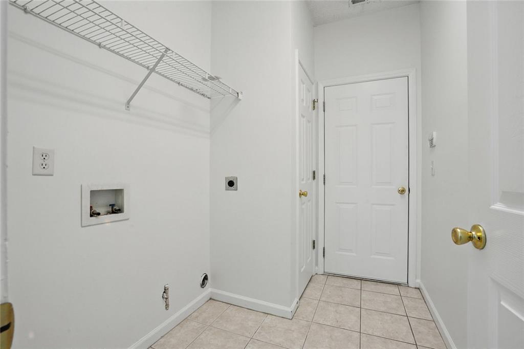 3656 Oak Lane, Powder Springs, Georgia image 13