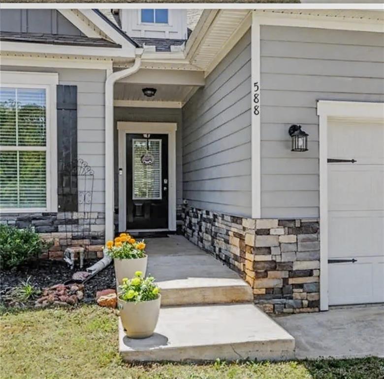 588 Scout Hut Road