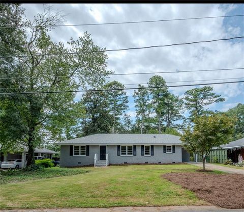2164 Pawnee Drive Marietta GA 30067