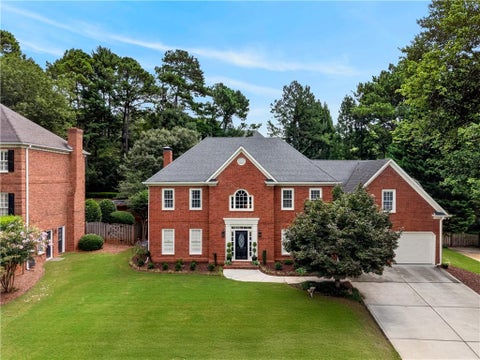 Homes For Sale - 4043 Penhurst Drive<br/> Marietta, GA 30062