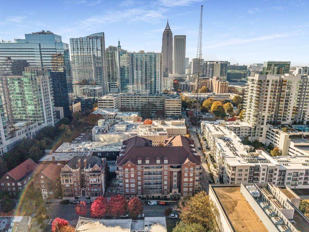 77 Peachtree Place NE 101