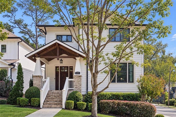 2599 APPLE VALLEY RD NE, BROOKHAVEN, GA 30319 - Image be2c85494784d7cd4cd5052bc4ecd228/2536463876