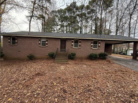 A home in Lilburn