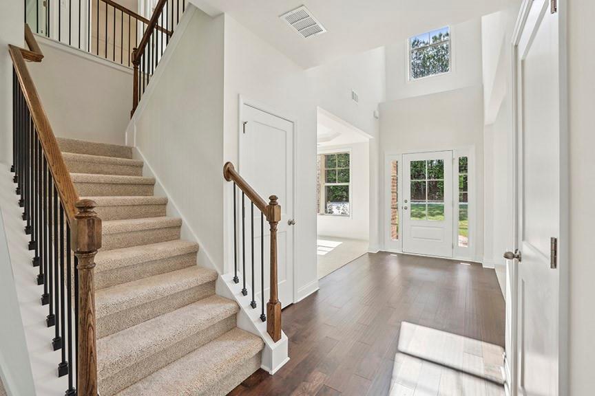 5816 Creek Indian Drive