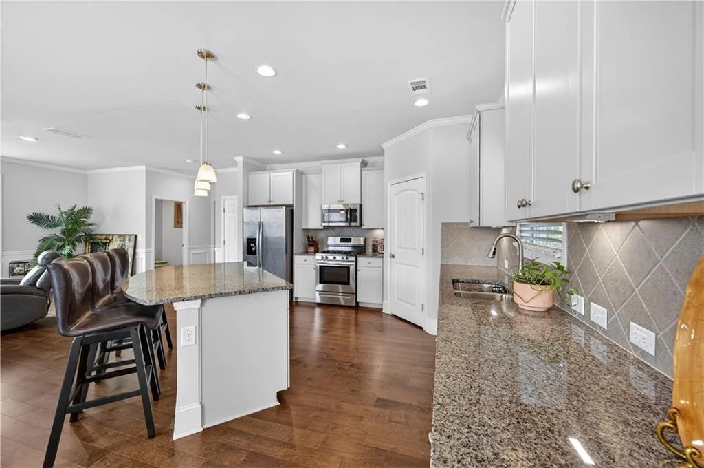 6497 Crosscreek Lane