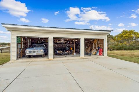 A home in Winder