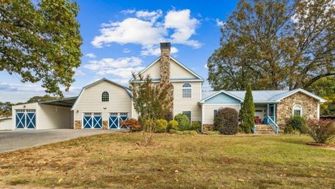 A home in Winder