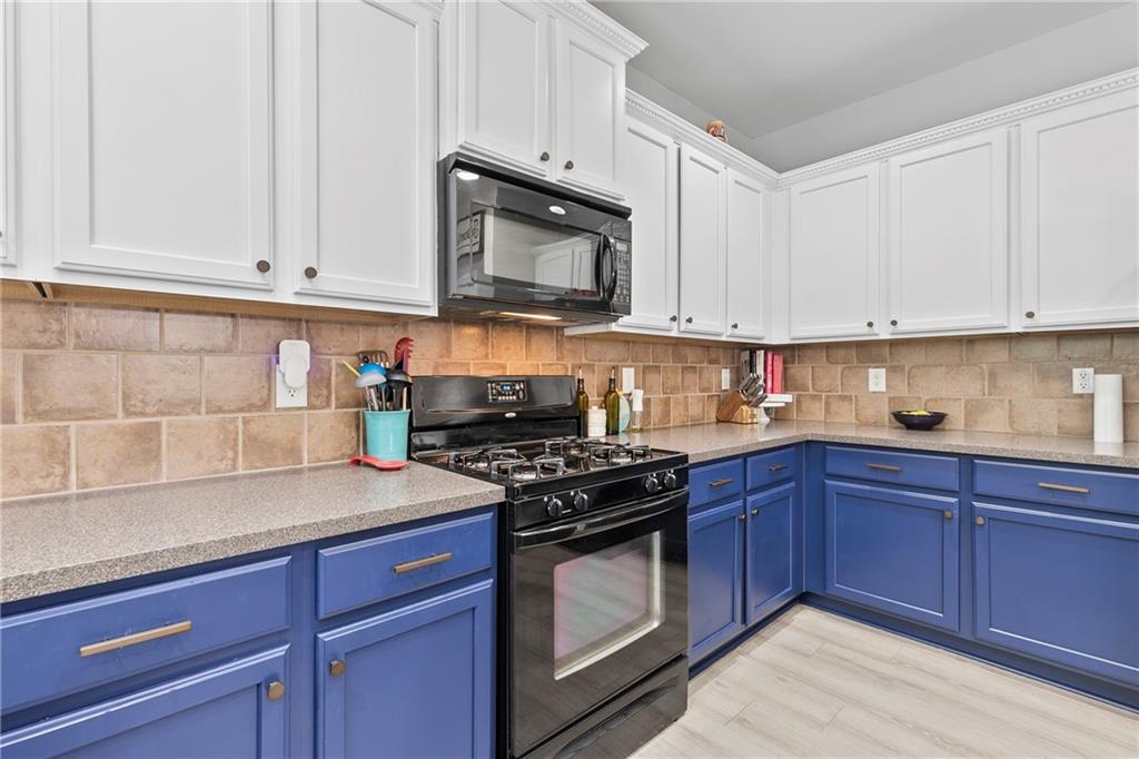 4545 Evandale Way, Cumming, Georgia image 17