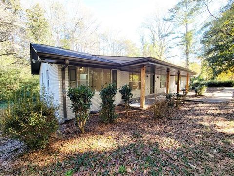 A home in Fairburn